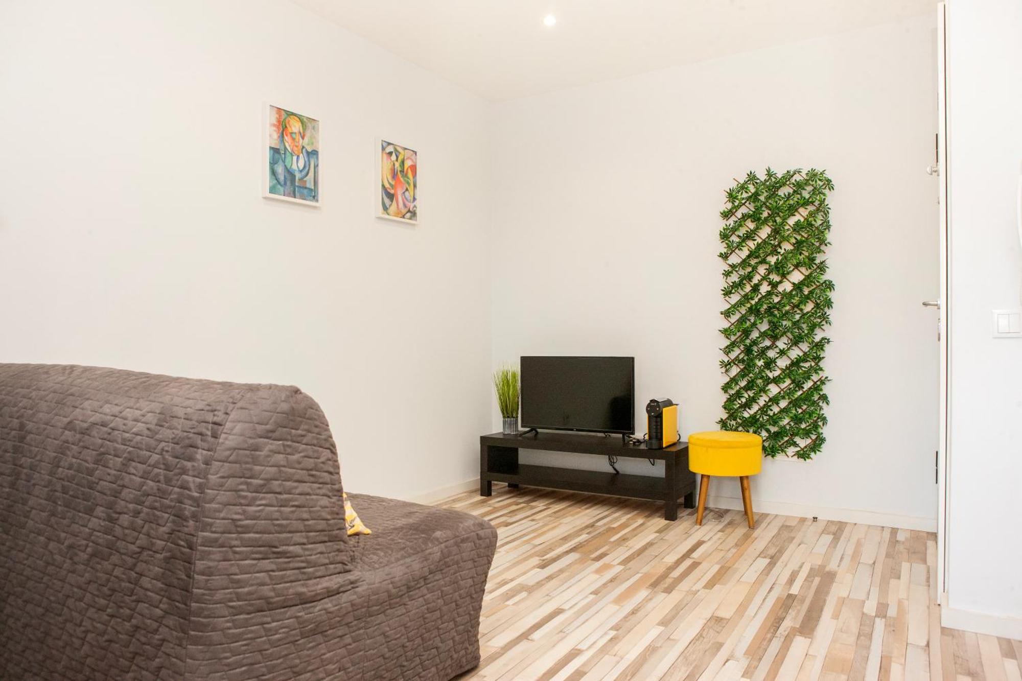 Amadeo - Gaia/Porto Apartment 3.º T Вила-Нова-ди-Гая Экстерьер фото