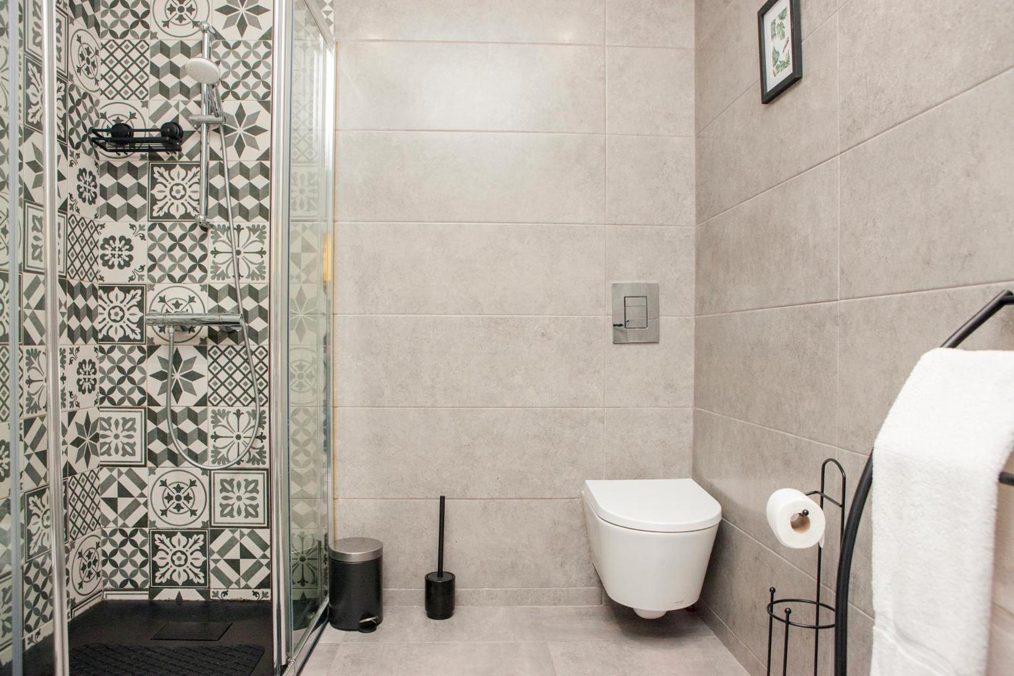 Amadeo - Gaia/Porto Apartment 3.º T Вила-Нова-ди-Гая Экстерьер фото